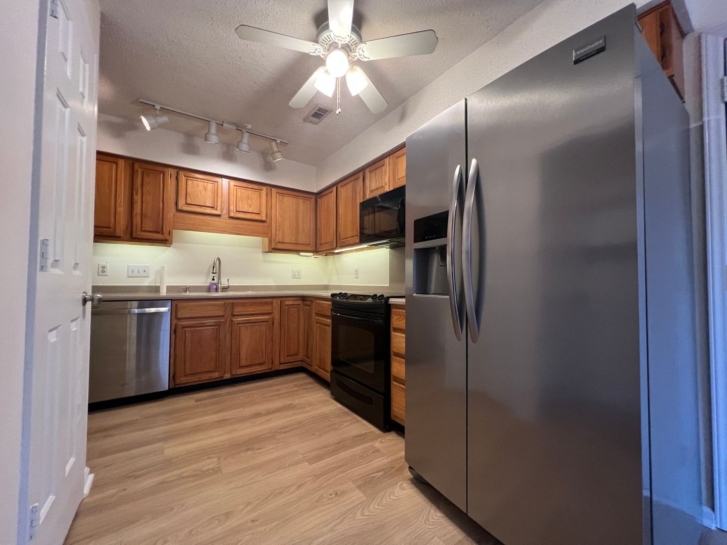 Move-in Ready! – photo 5