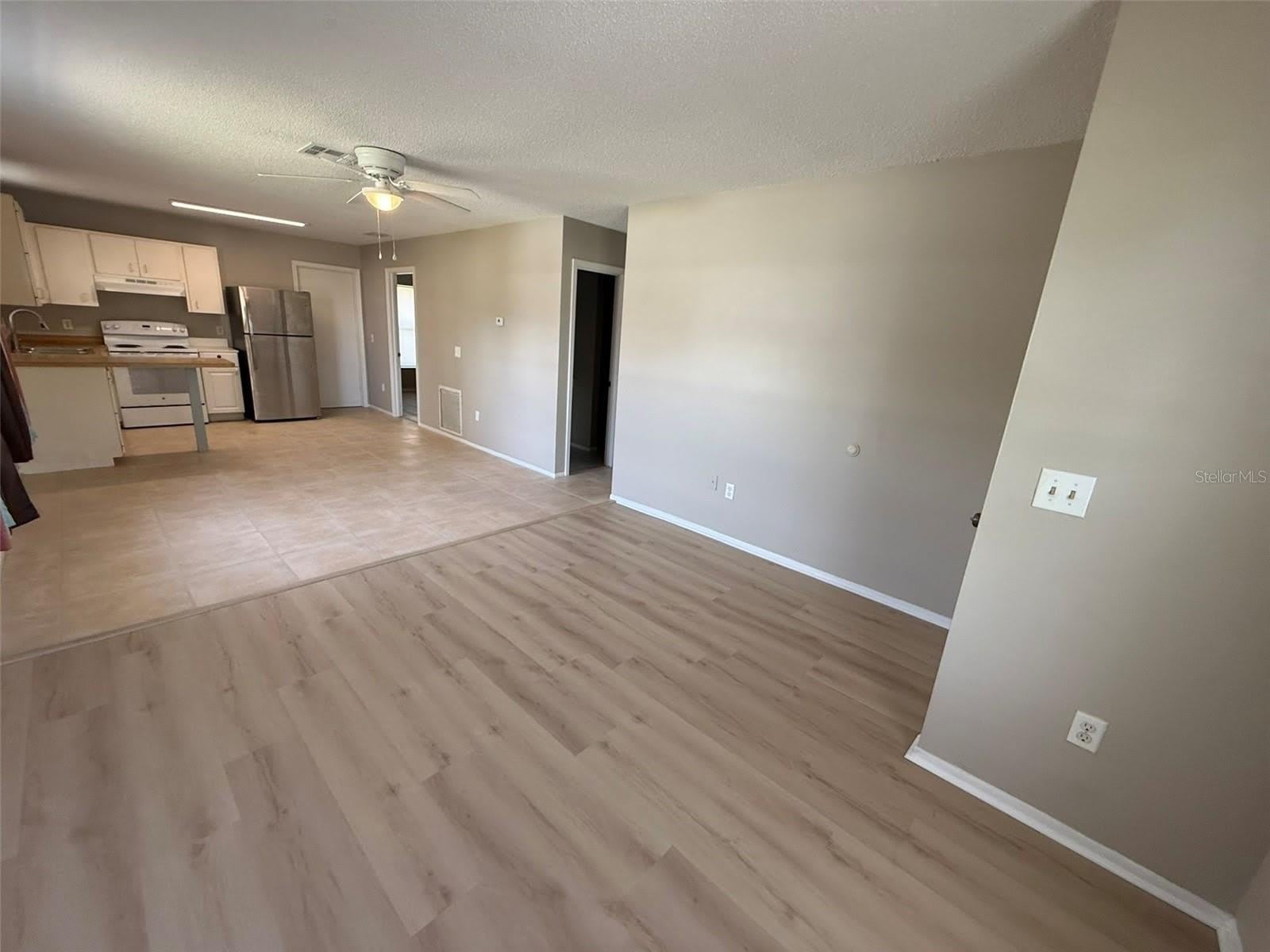11081 Pendleton Avenue – photo 5