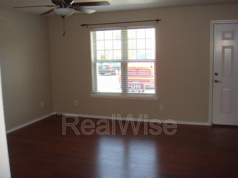 450 Midway – photo 2