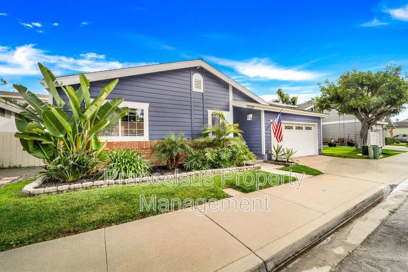 2039 Waterbury Drive – photo 2