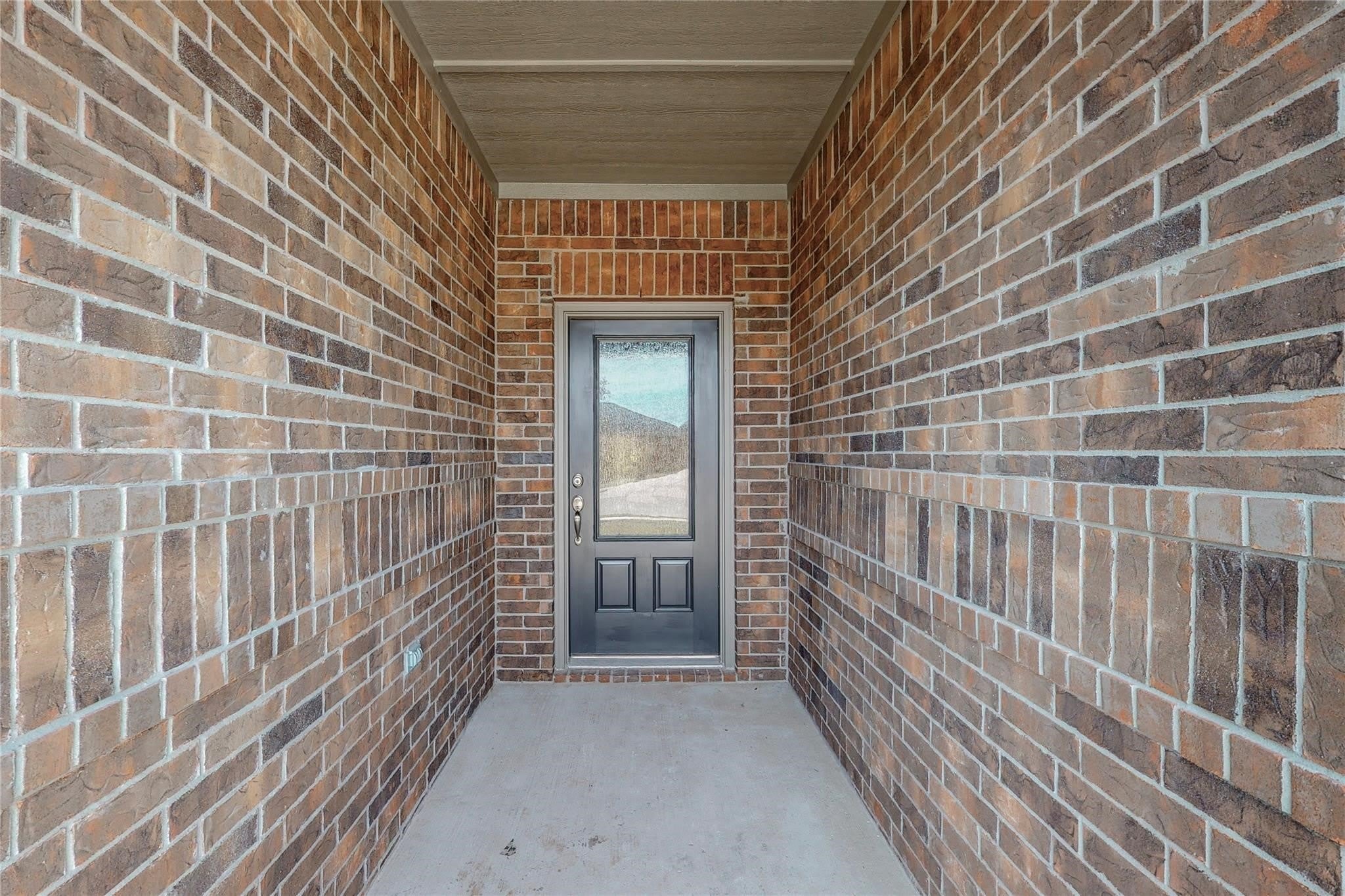 2113 Emma Court – photo 4