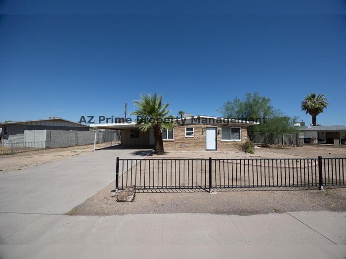 2130 West Cortez Street – photo 3