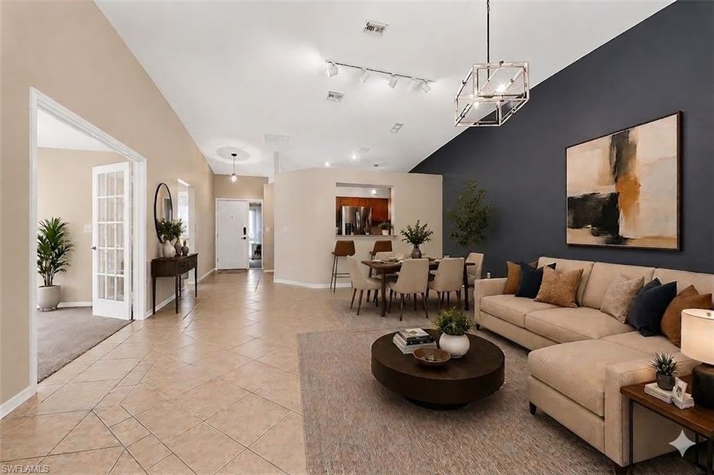 430 Saint Andrews Blvd – photo 2
