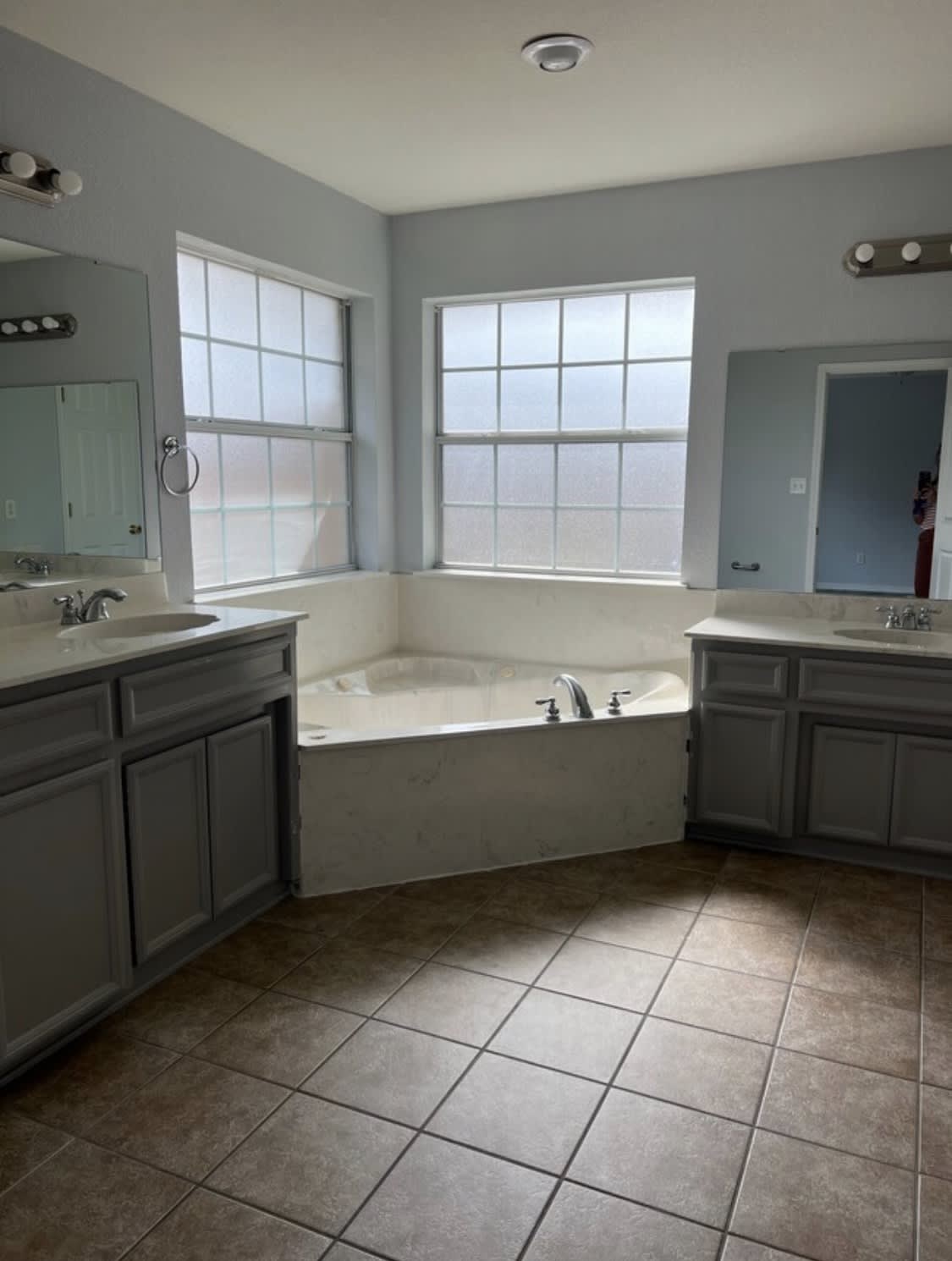 4301 Capri Drive – photo 4