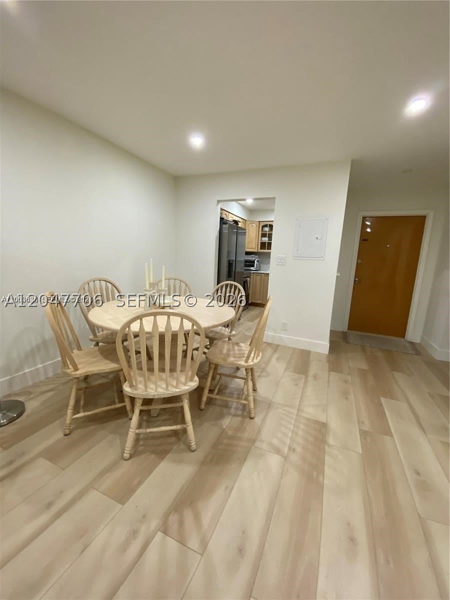 1200 Tallwood Ave – photo 5