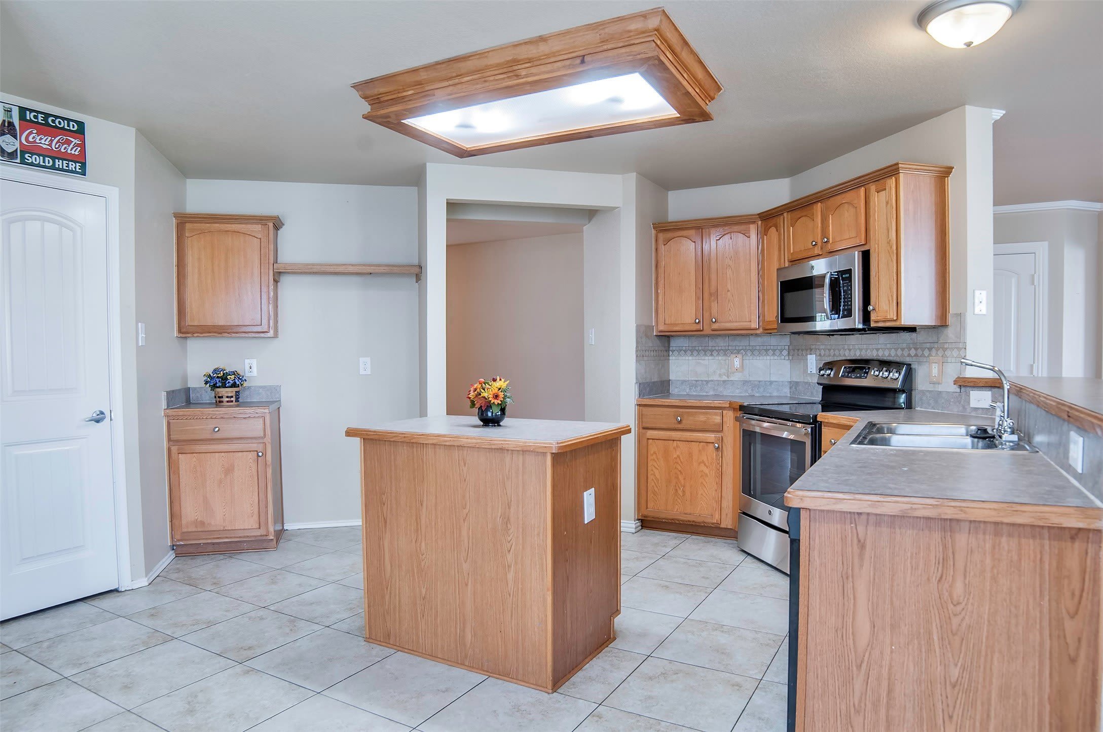 2056 Old Glory Lane – photo 4