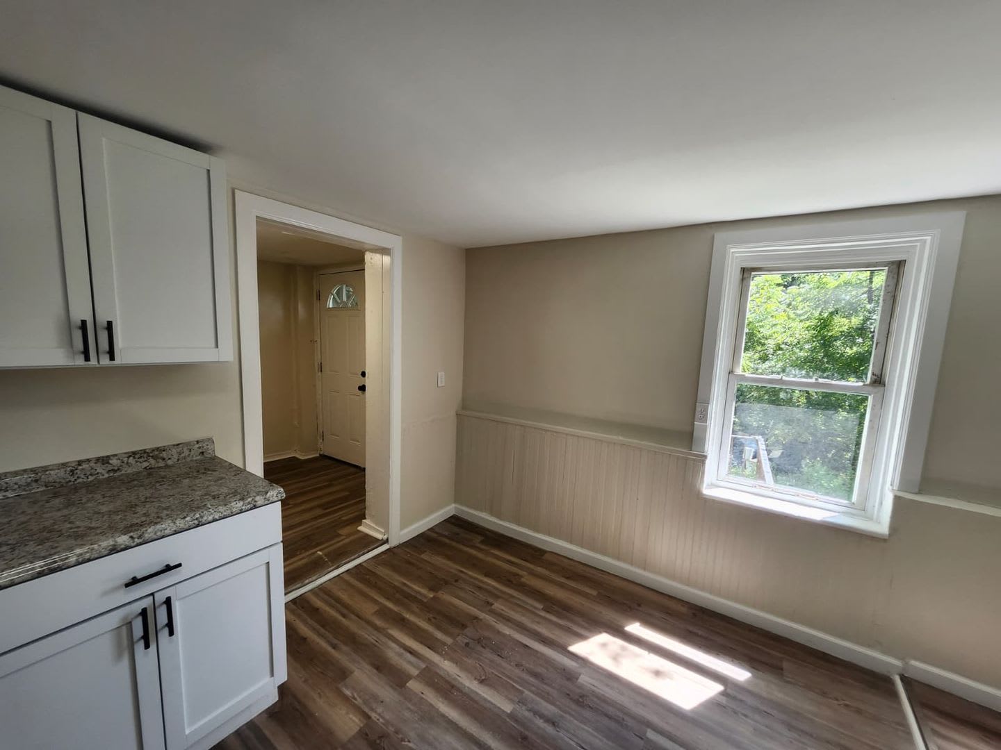 Charming 1BR Home in McKees Rocks, Section 8 Considered! – photo 3