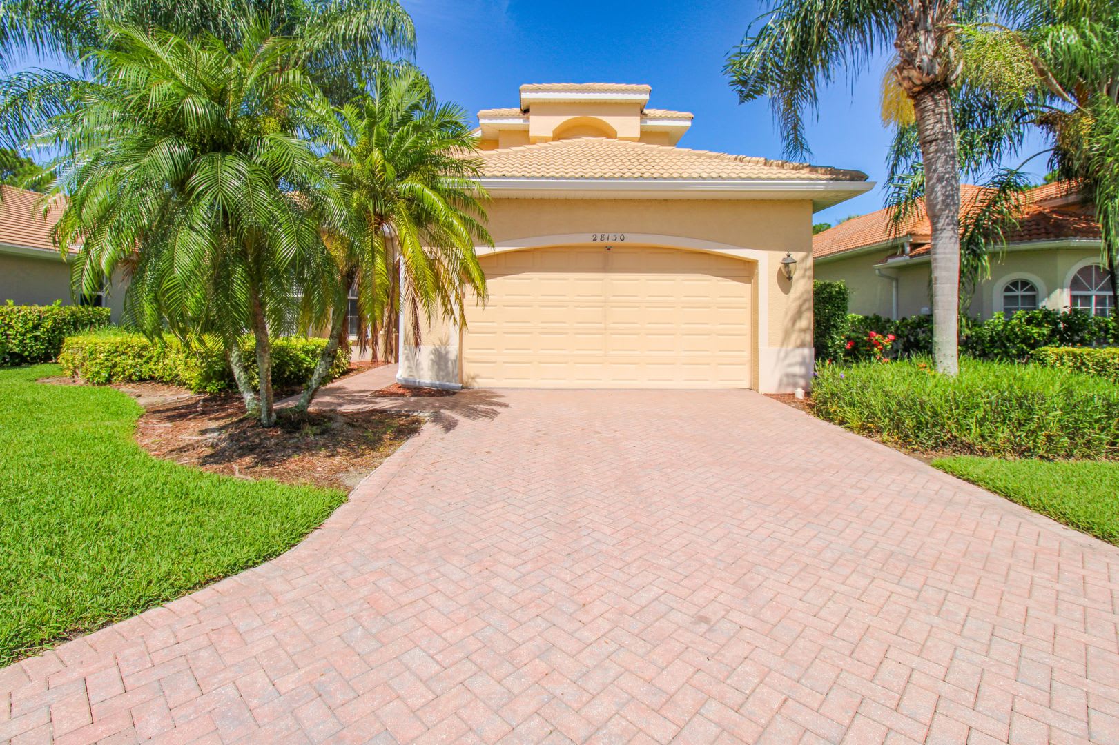 Private Pool Home Two Floors 4 Bedroom 3Bath In Hunters Ridge Bonita Springs Available – photo 2