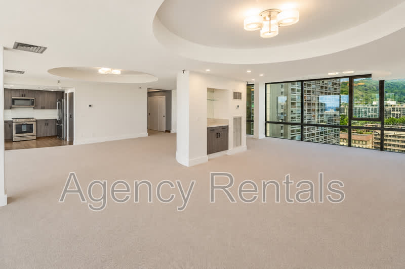 1114 Punahou Street – photo 2
