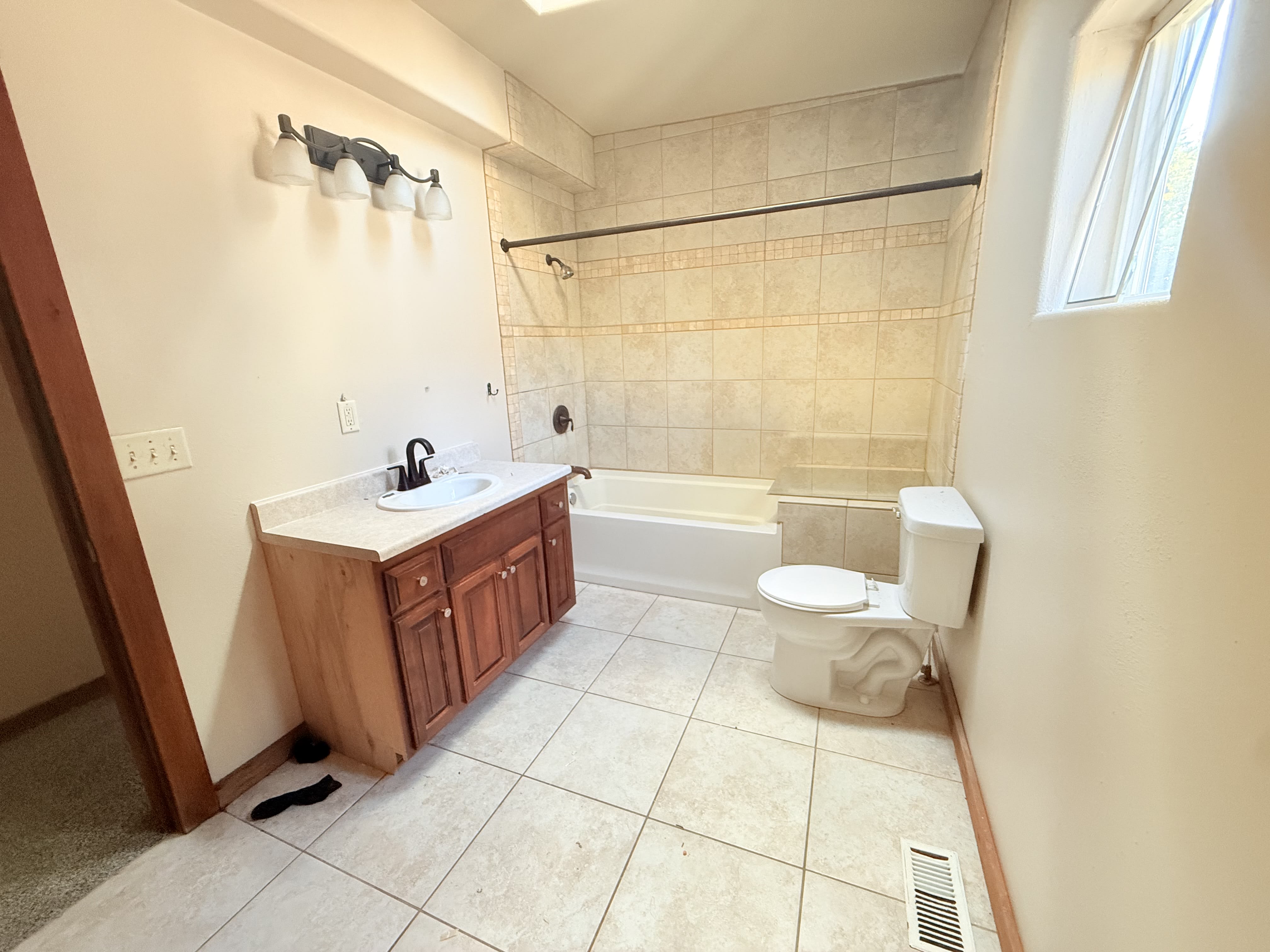 1305 S Norton Ave – photo 1