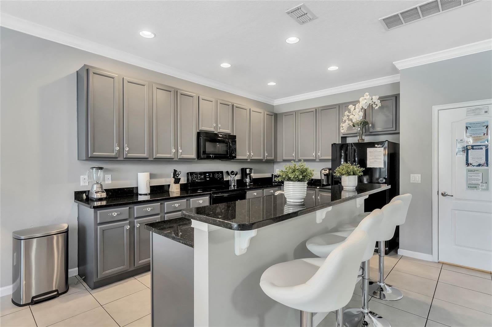 4348 ACORN Court – photo 2