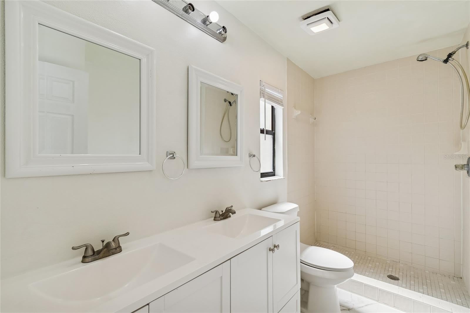11903 Steppingstone Boulevard – photo 4