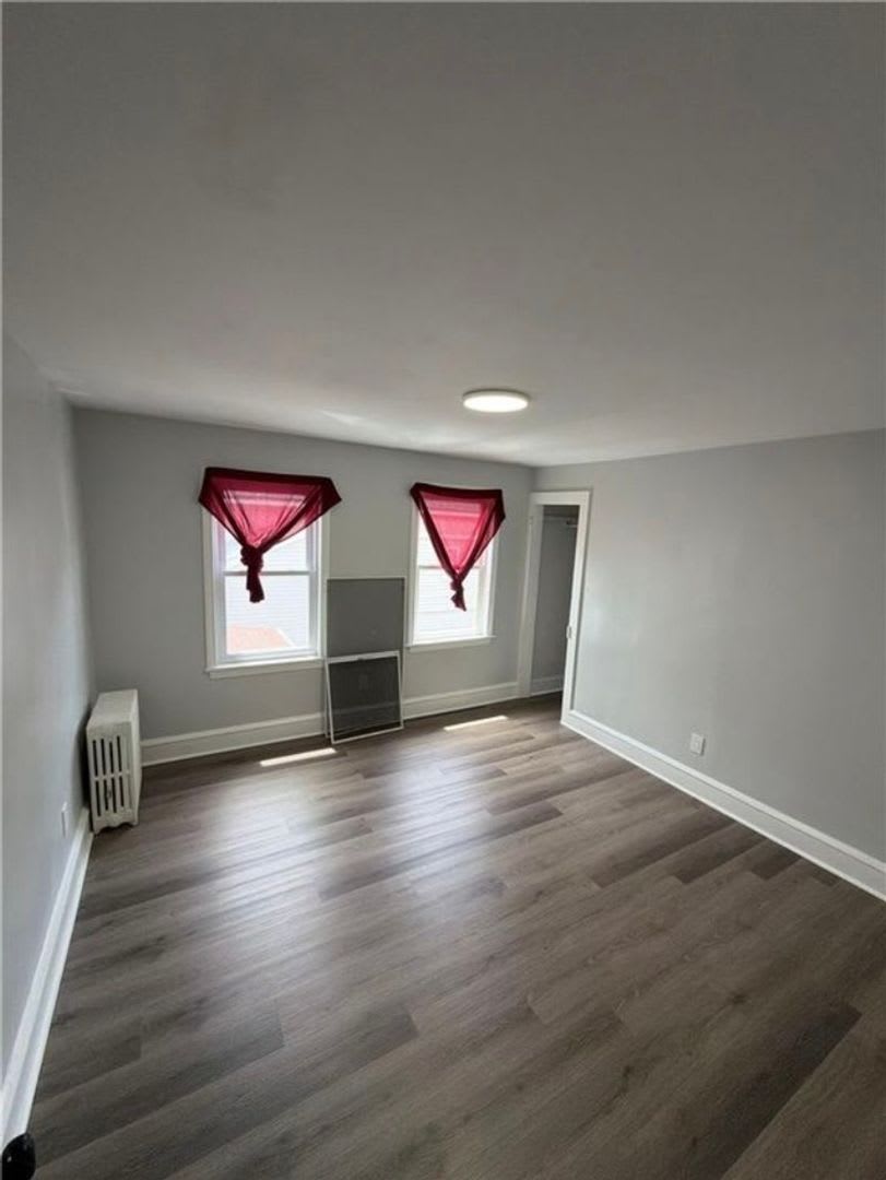 Charming 3BR Duplex in Kingston – photo 4