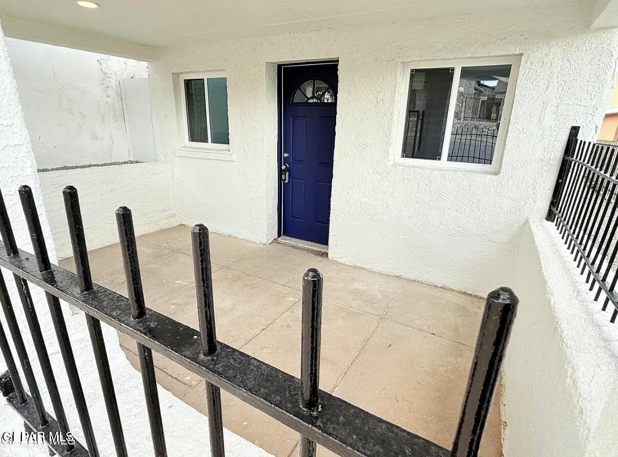 5658 DAILEY Avenue – photo 2