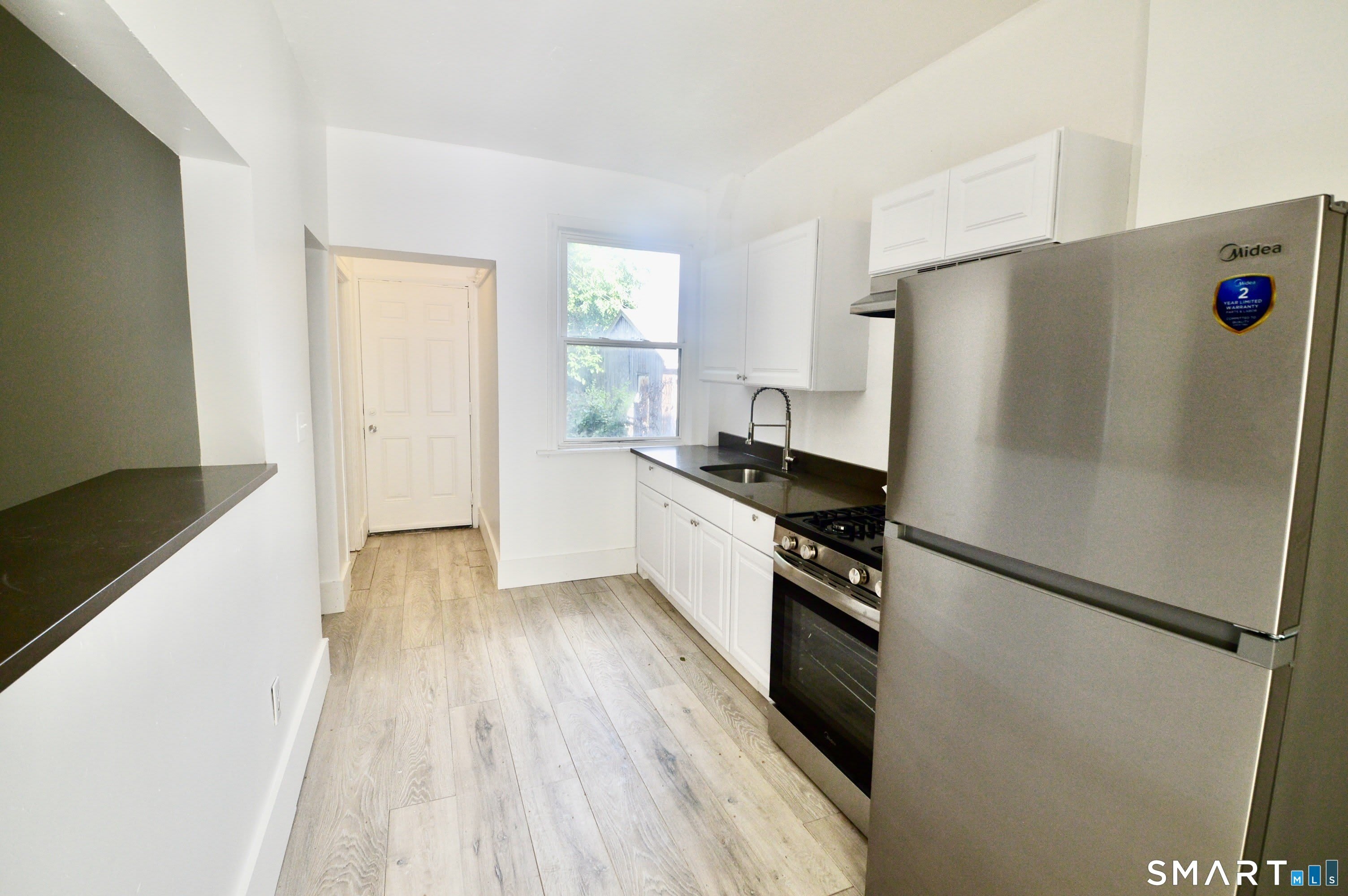 270 East Avenue – photo 5