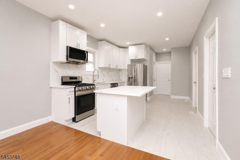 734 Summer Ave First Floor – photo 3