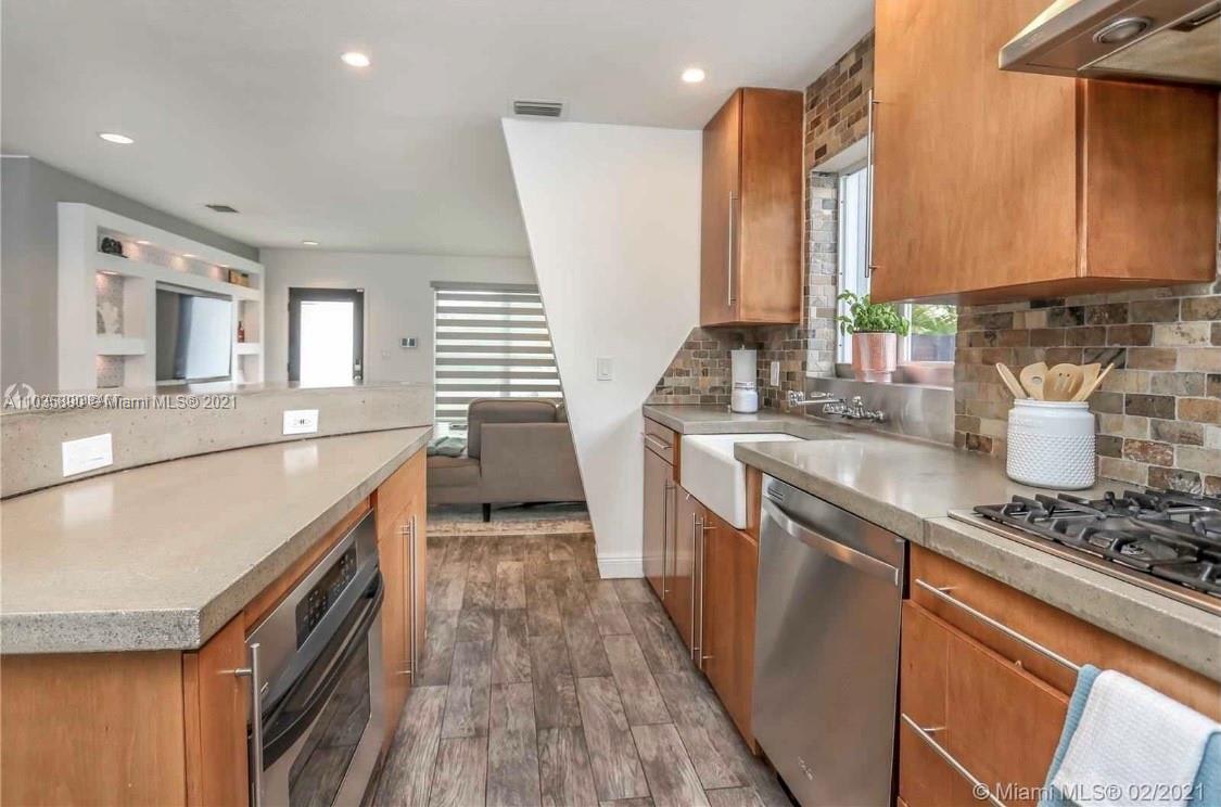 923 North 14th Avenue – photo 3