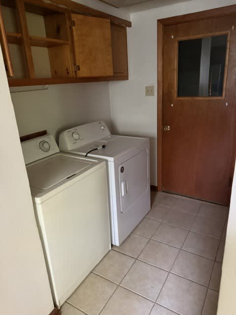 1402 Hillcrest Drive – photo 5