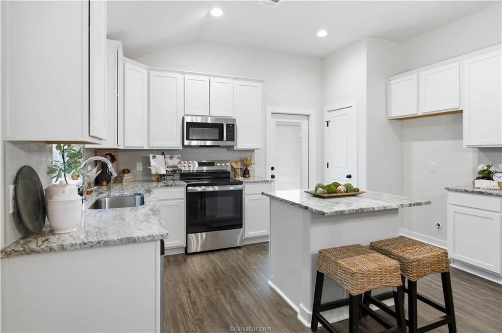 2857 Messenger Way – photo 2