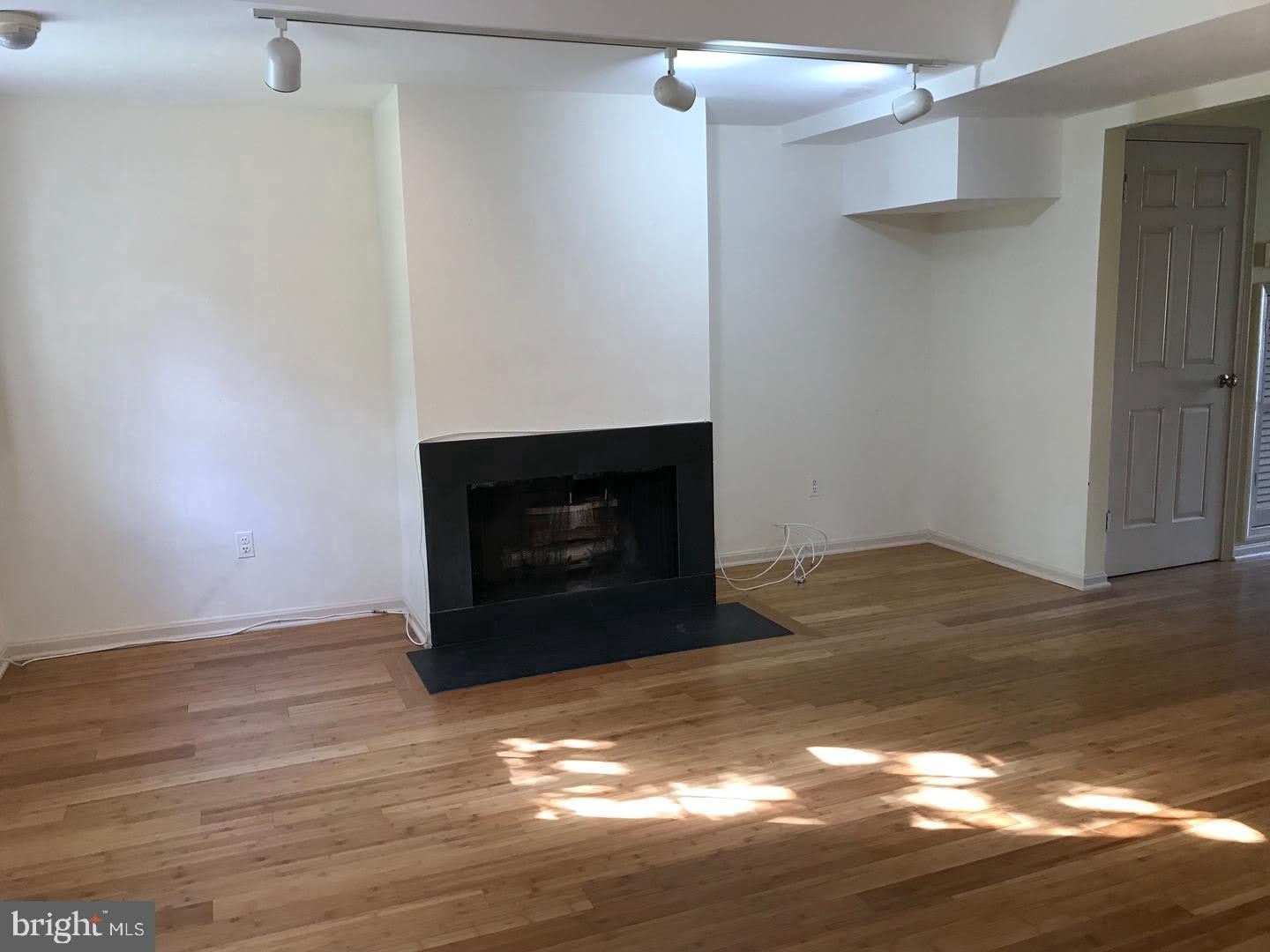 6676 HILLANDALE Road – photo 2