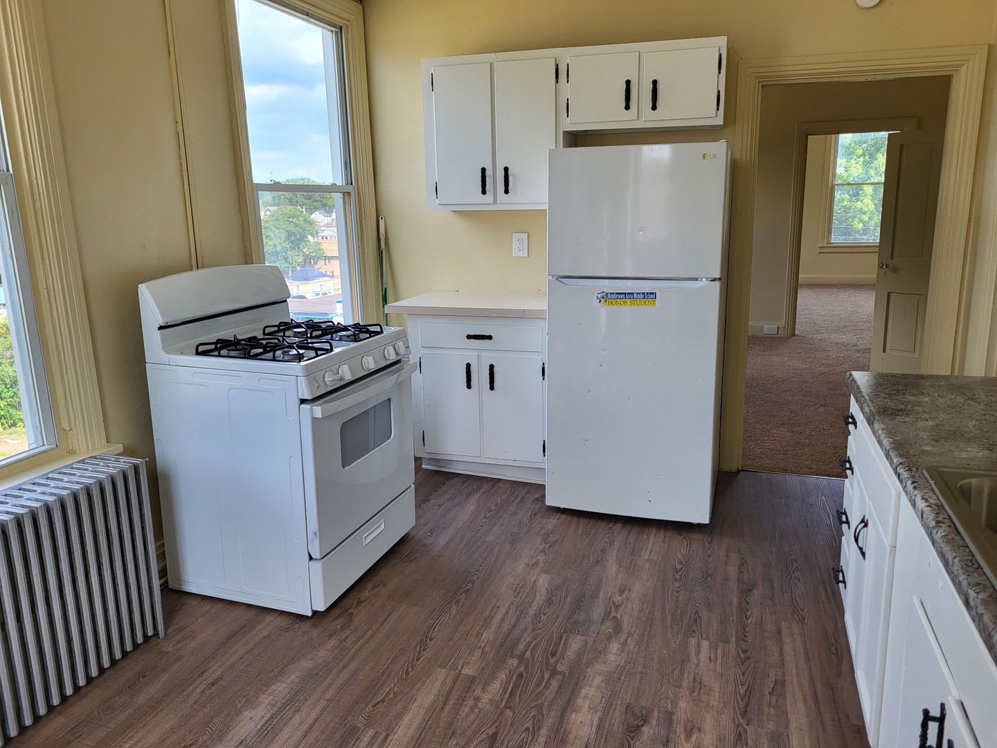 235 W Main St – photo 4