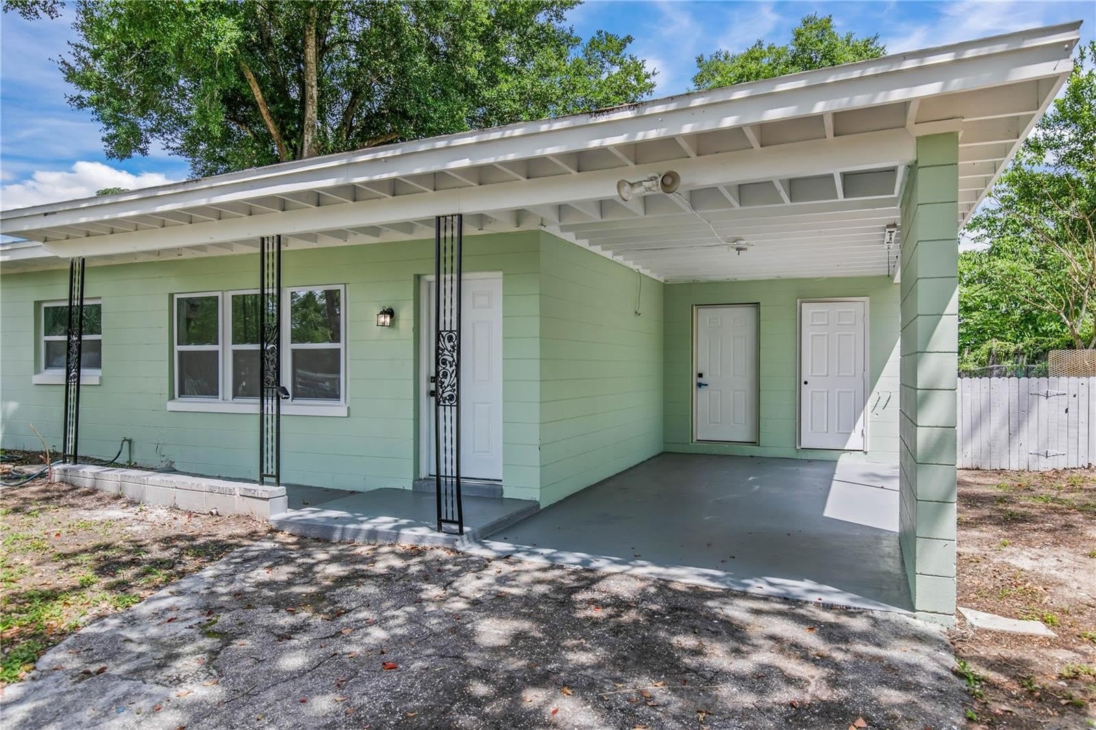 1435 Eden Drive – photo 2