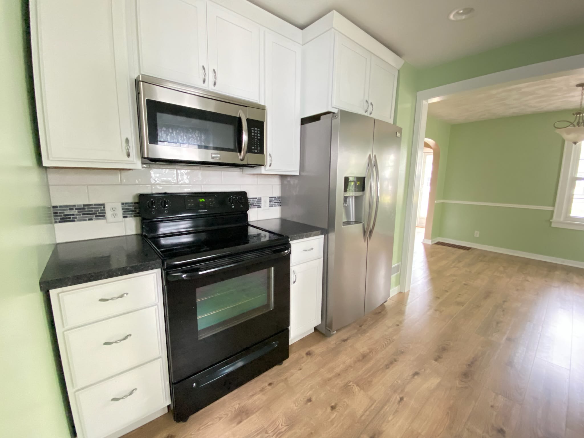 30 West 19th Street – photo 2