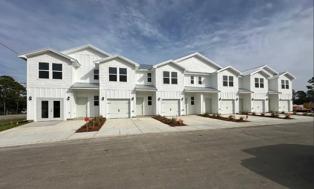 4148 Lost Bay Drive – photo 1