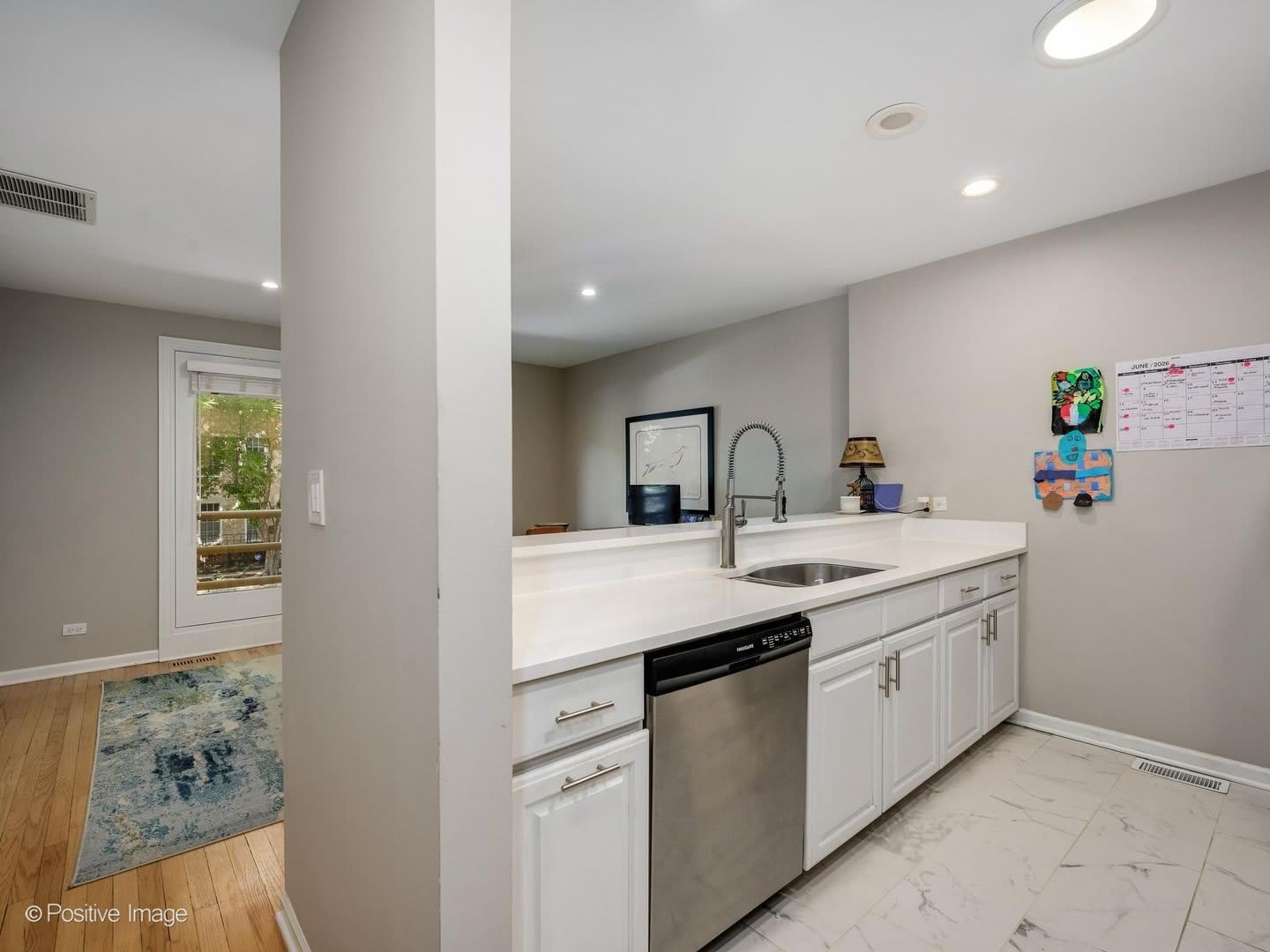 2365 N Wayne Avenue – photo 5