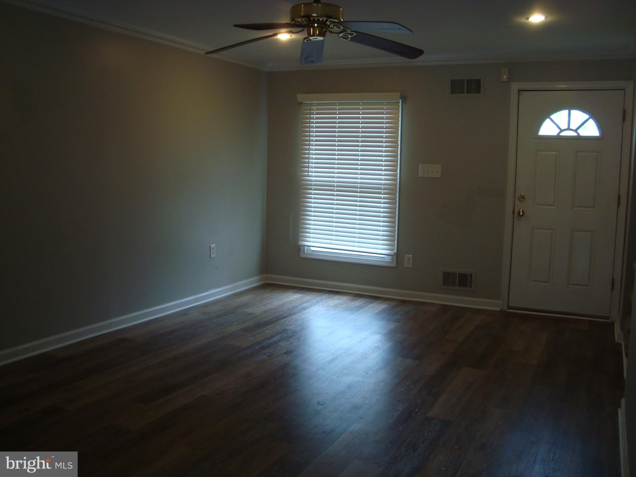 1807 Arwell Court – photo 5