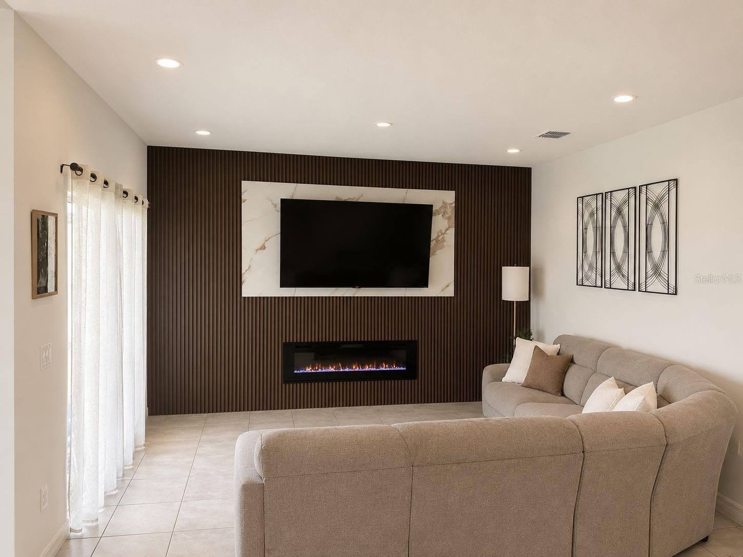 1051 PATRIOT Loop – photo 3