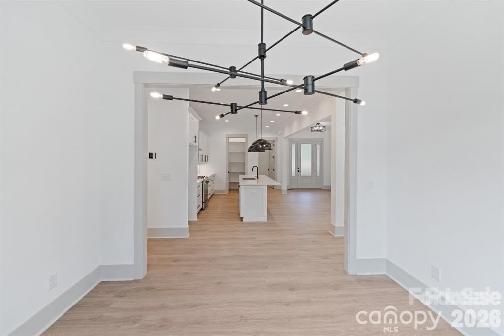 1529 Beckwith Place – photo 5