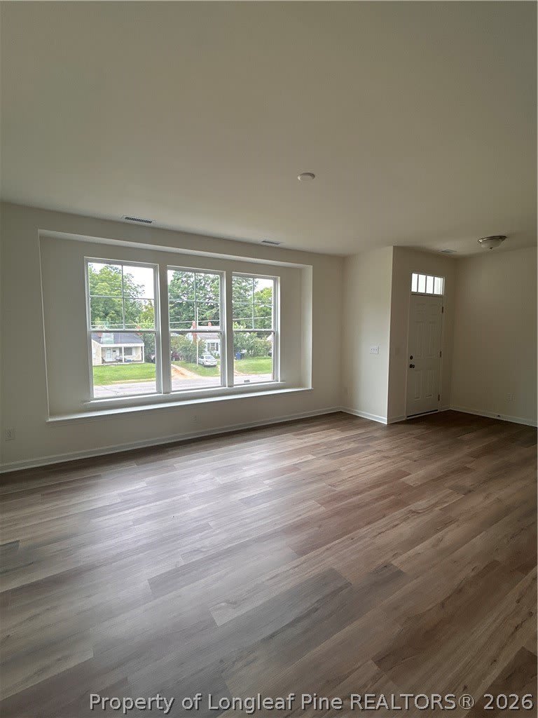 1423 Goldsboro Avenue – photo 5