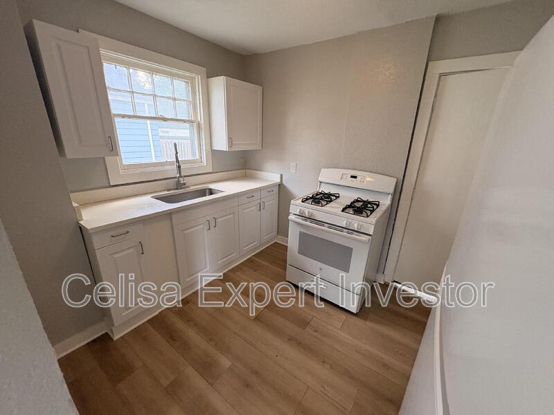 3531 Smith Street – photo 4