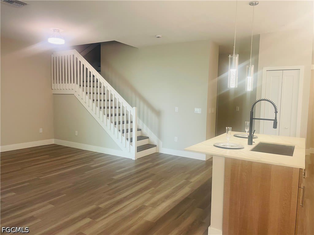 7044 Ambrosia Lane – photo 4