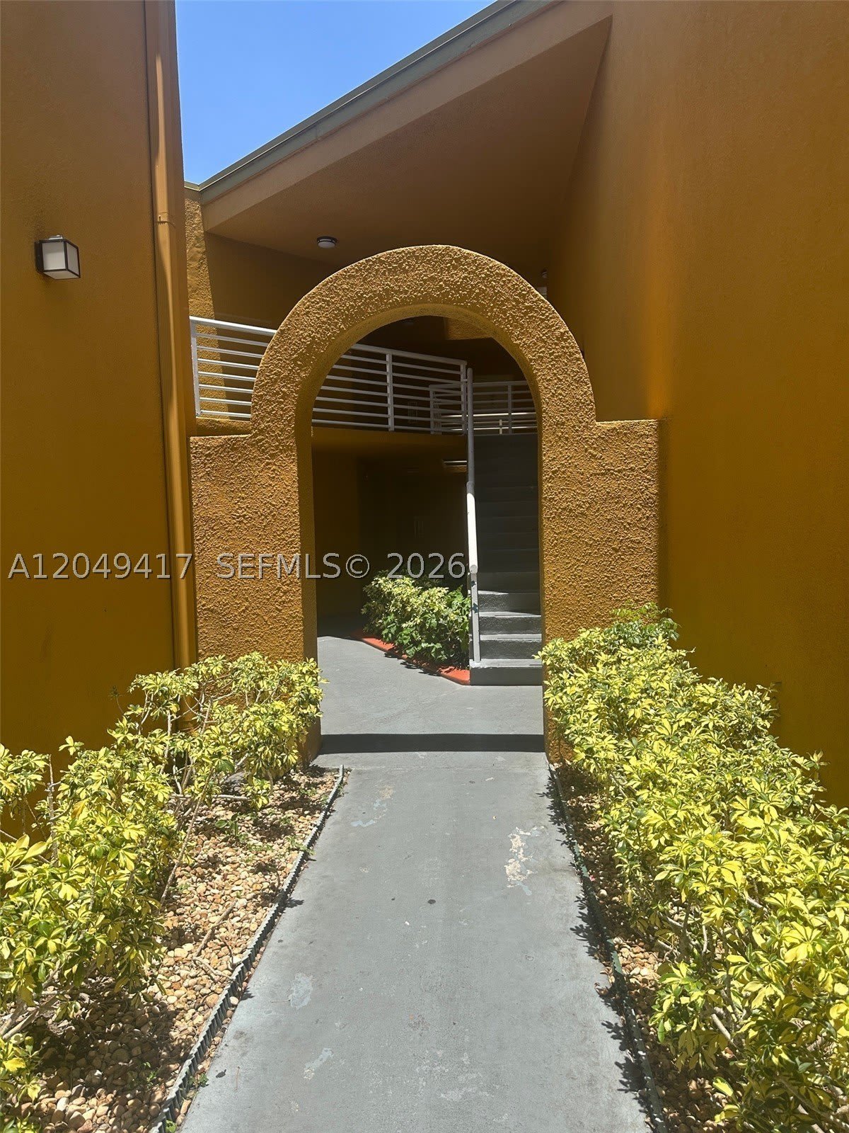 9741 Fontainebleau Blvd – photo 2
