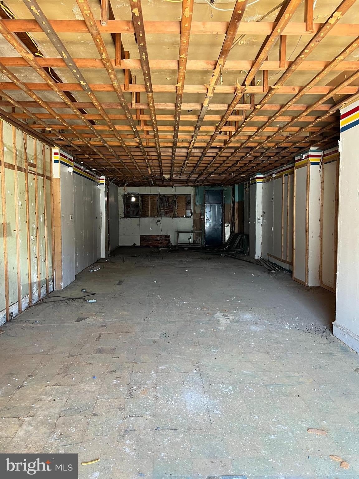 7238 FRANKFORD Avenue – photo 4