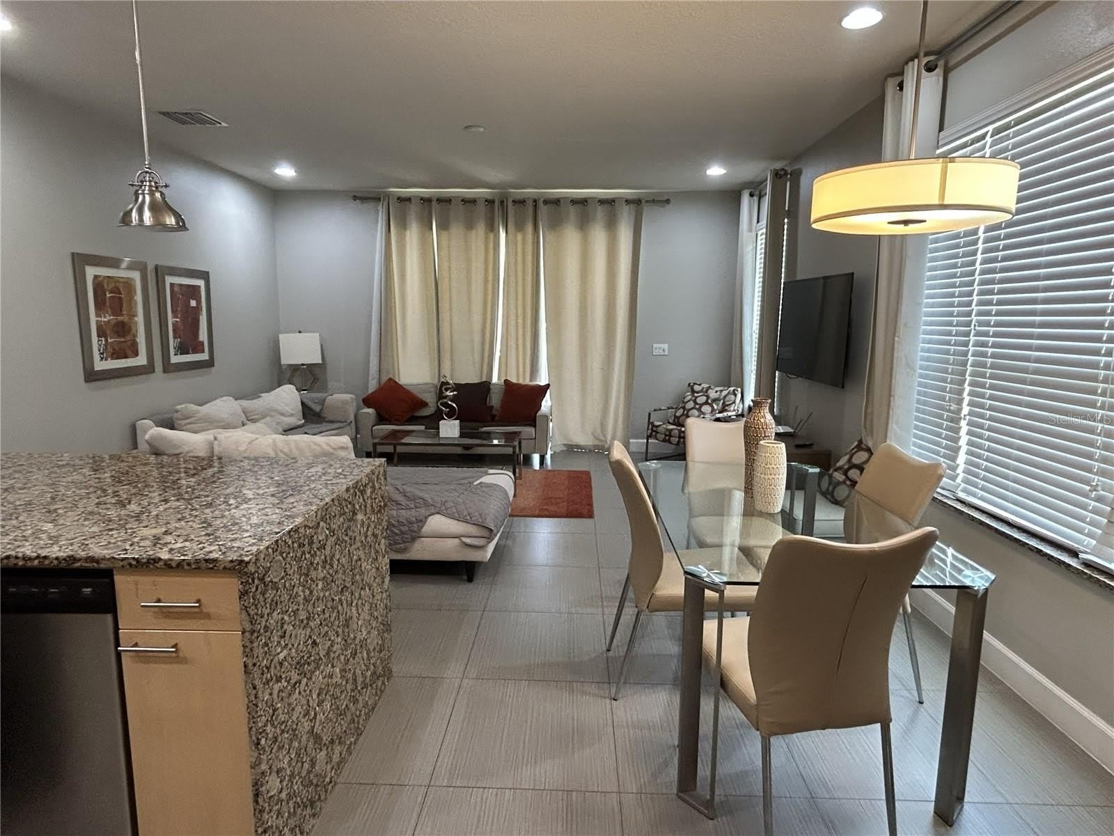 1421 Retreat Circle – photo 4