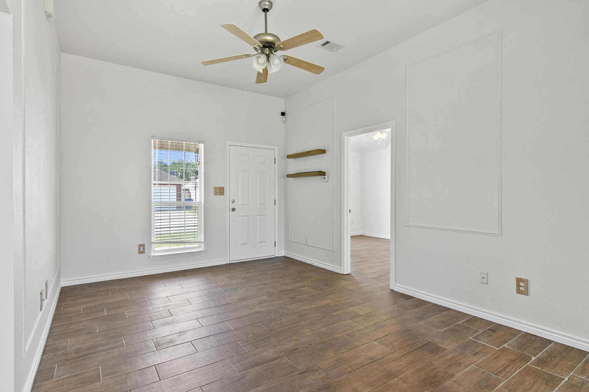 5775 Shadowbend Circle – photo 3