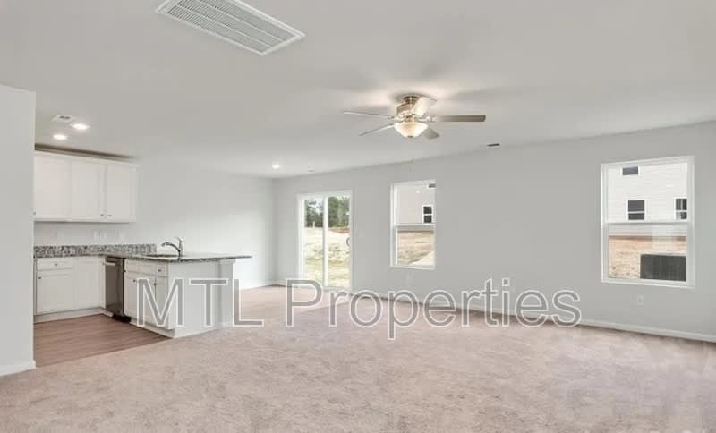 1629 Nia Road – photo 2