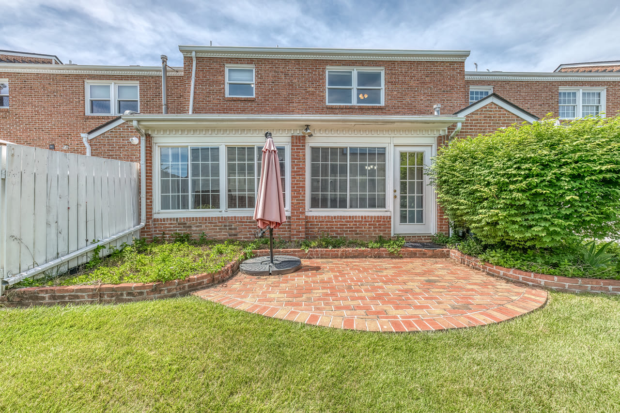 2734 E Oakland Ave A4 – photo 3