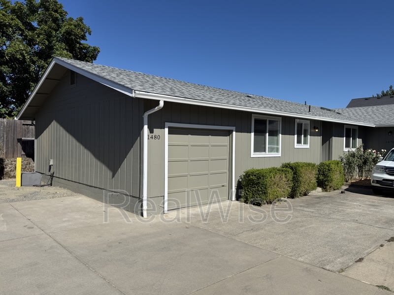 1480 Kellenbeck Ave – photo 2