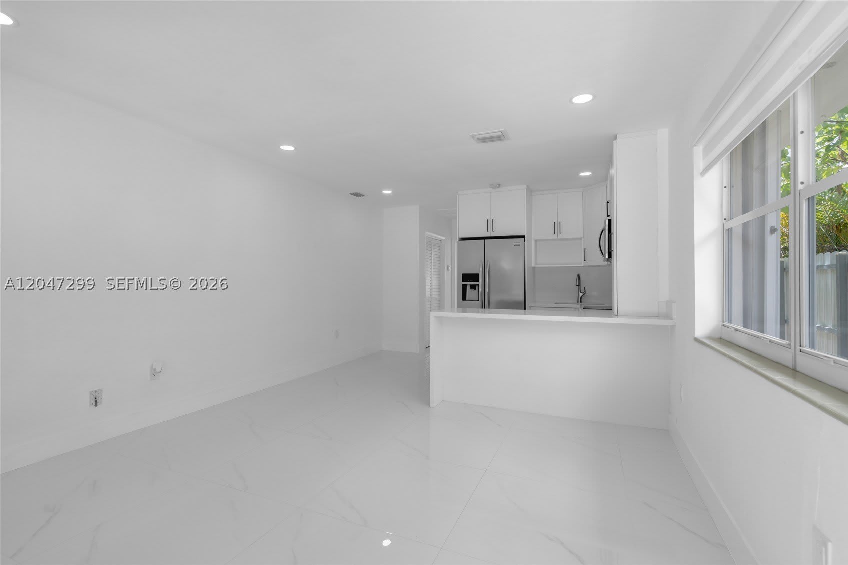2638 SW 30th Ct – photo 4