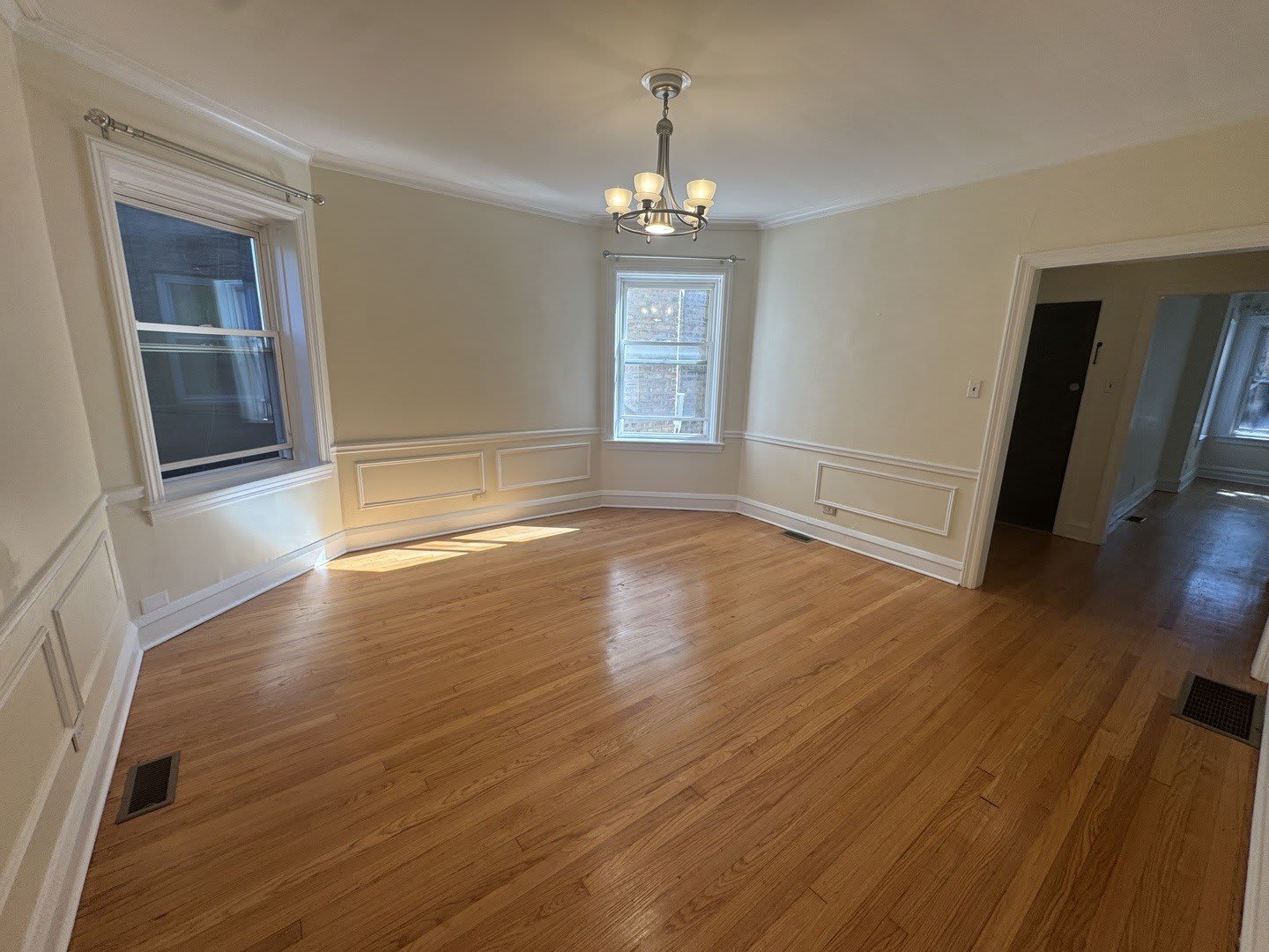 5849 N Campbell Avenue – photo 5