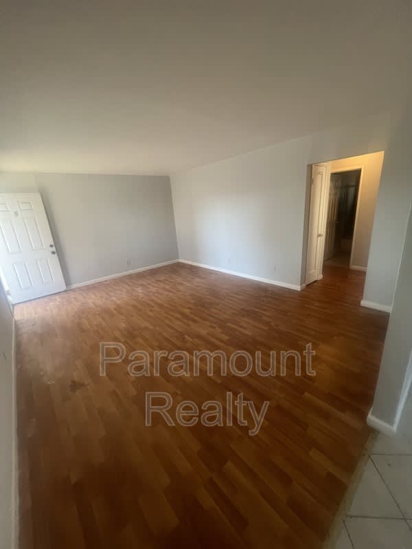 1321 Filmore St – photo 5