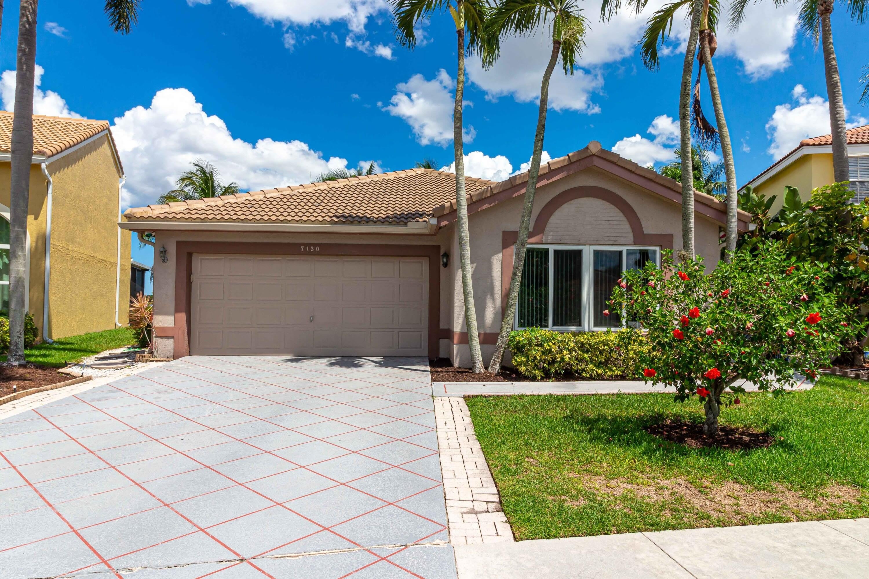 7130 Michigan Isle Road – photo 1