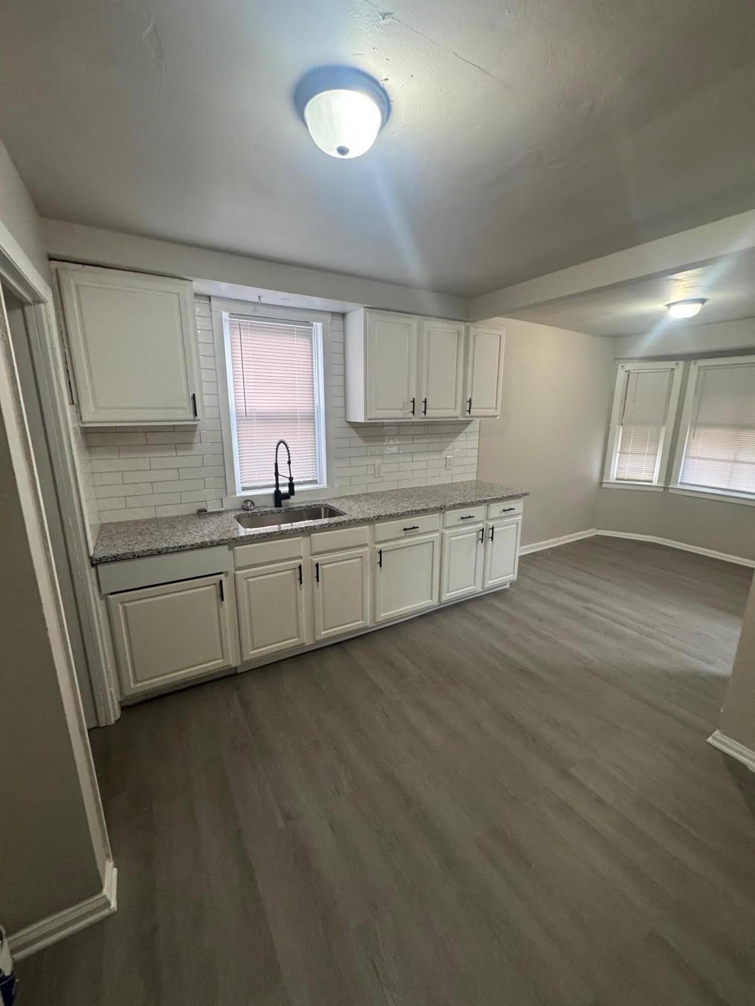 14854 Ohio Street – photo 3