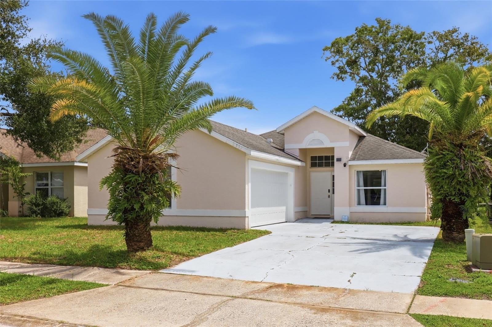 2537 CHATHAM Circle – photo 1