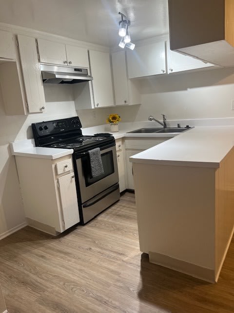 2929 West 190th Street – photo 2
