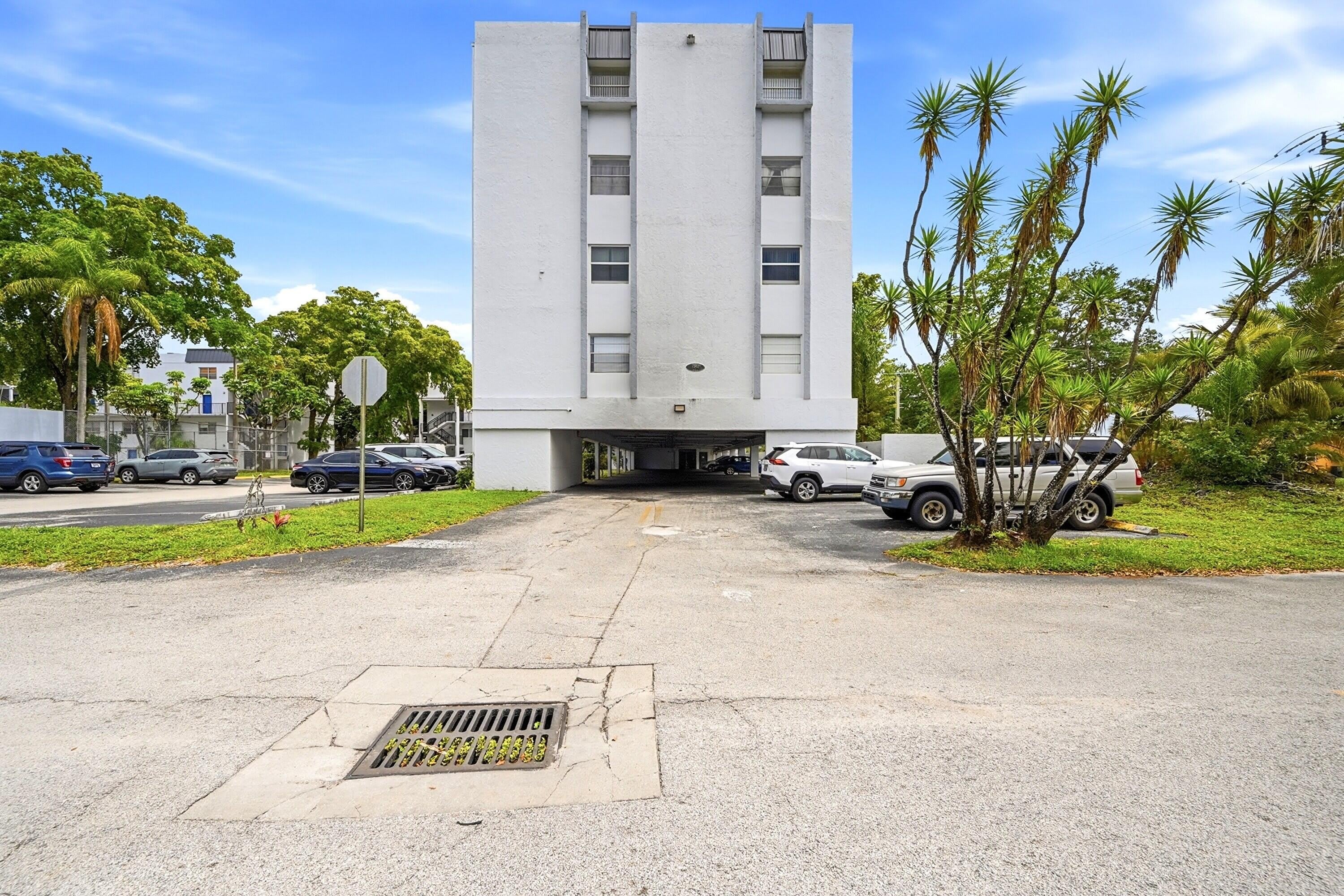 7541 NW 16th Street – photo 3